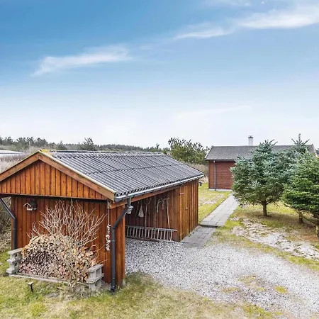 Three-bedroom Holiday In * Løkken
